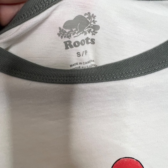 Roots Athletics Canada Ringer T-Shirt graphic Size Small White Cream - Picture 3 of 4